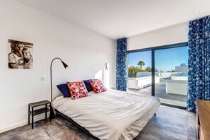 4 Schlafzimmer, Bügeleisen/Bügelbrett, kostenloses WLAN, Bettwäsche