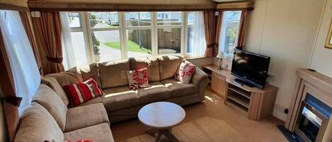 House | Living room