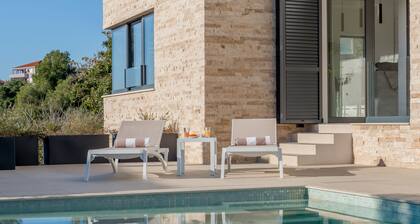 Sea Bliss Luxury Villa - Sevid