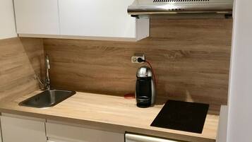 Micro-ondes, plaque de cuisson