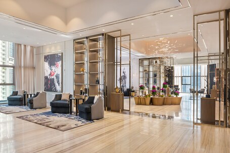 Paramount Hotel Midtown - Image 1