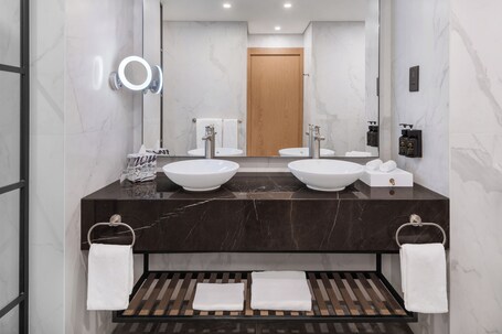 Paramount Hotel Midtown - Image 44
