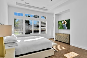 5 bedrooms - 2026 NOW OPEN FOR BOOKING– South Facing Outdoor Paradise! (LA QUINTA)