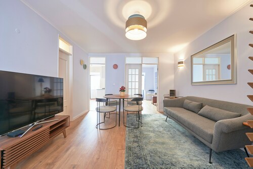 NEW! Amazing Terrace and Riverview in Historical Lisbon