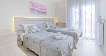 Neos Marmaras Family Suite