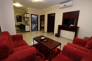 Familienapartment | Wohnbereich | Drucker