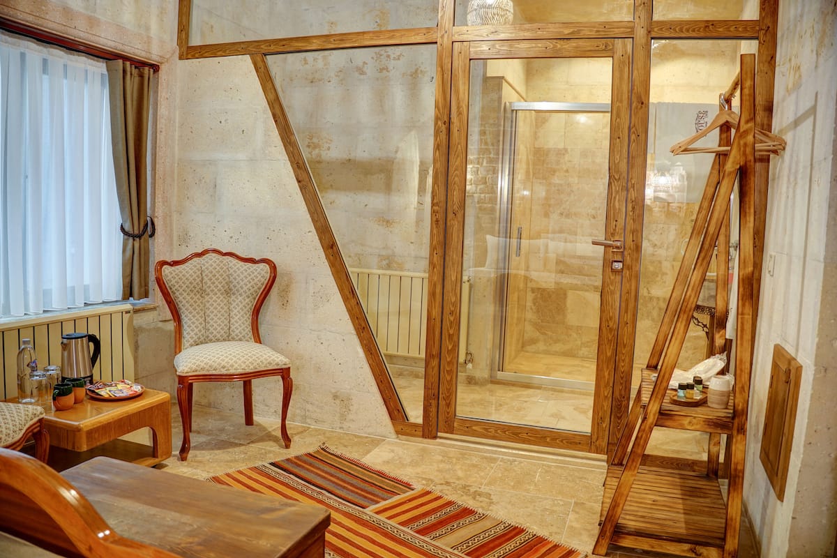 Deluxe Double Room | 1 bedroom, Egyptian cotton sheets, premium bedding