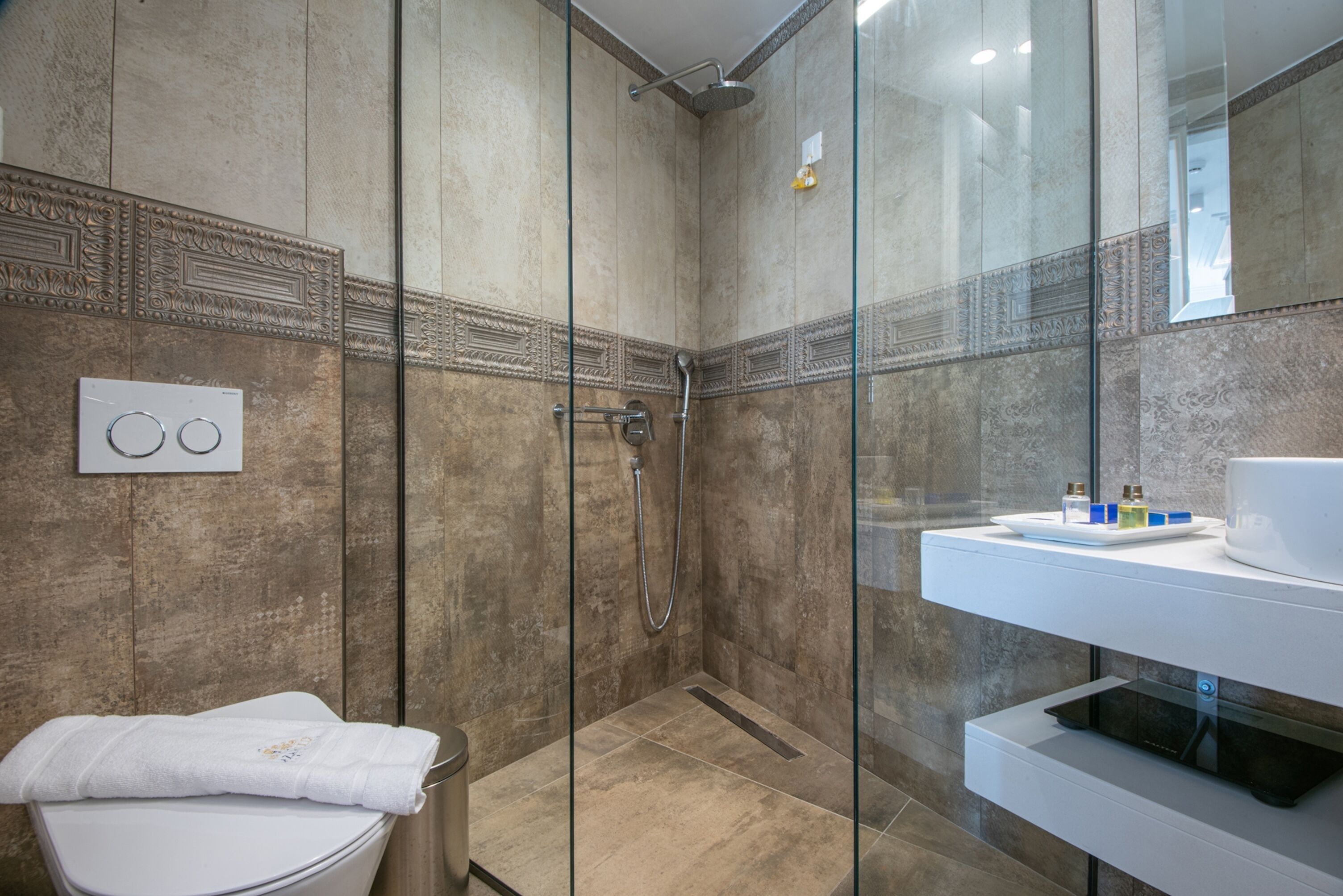 Foto - Lazar Lux Suites - Ammoudara