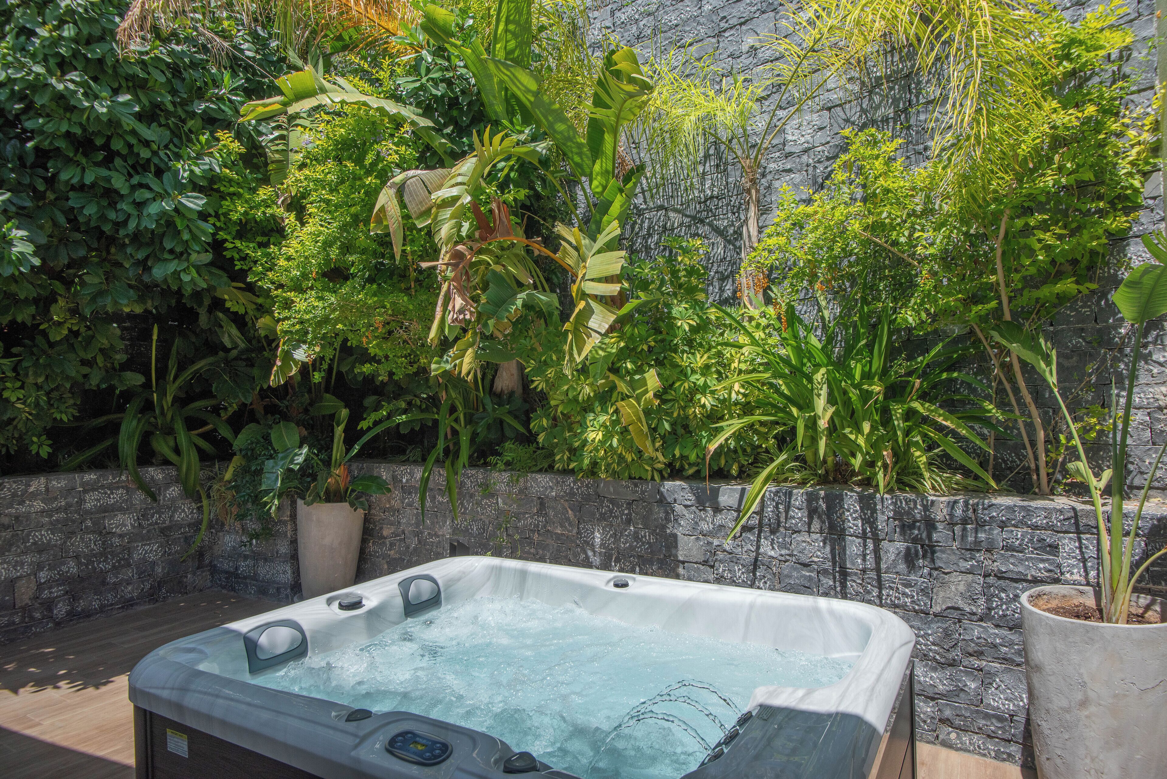 Bain à remous privé