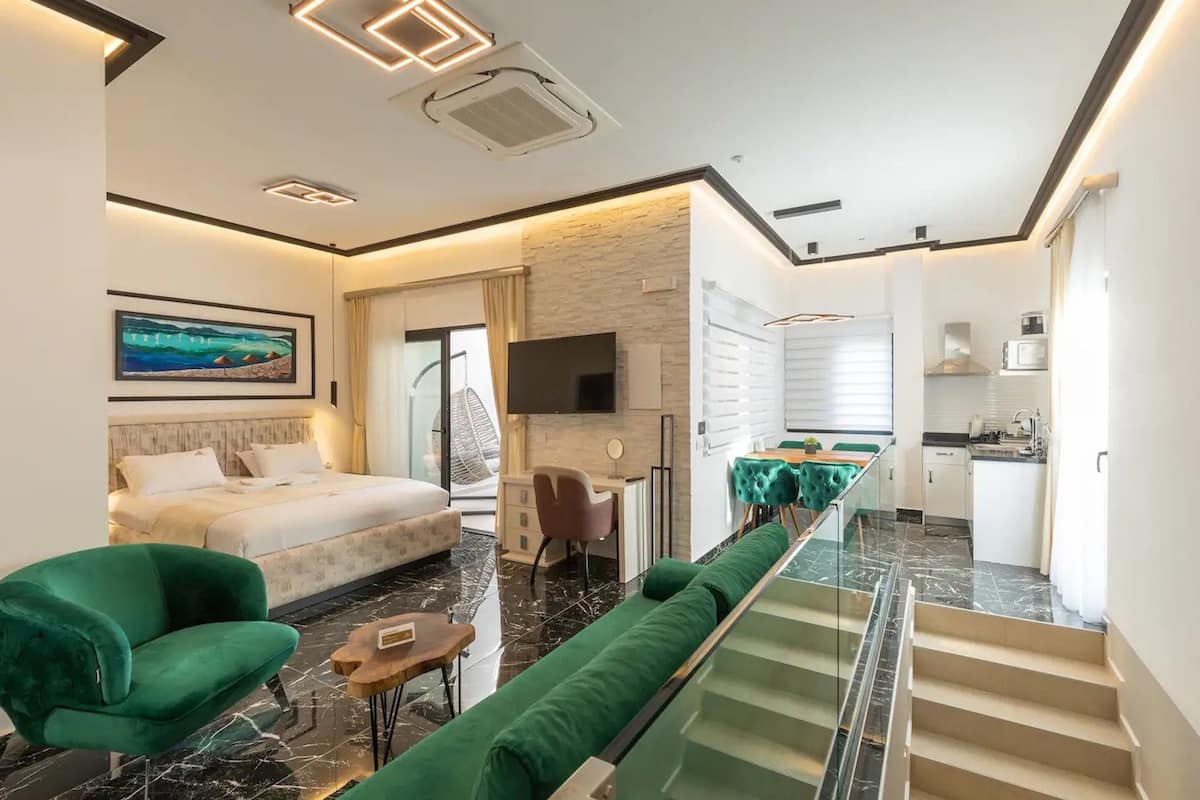Junior Suite Side Sea View with Outdoor Jetted Tub | 1 bedroom, premium bedding, memory foam beds, in-room safe