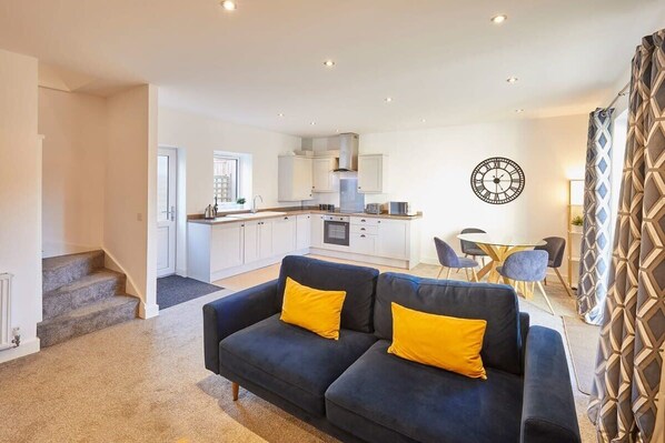 Télévision à écran plat, espaces bureaux