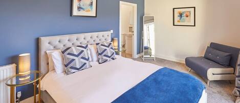 2 bedrooms, premium bedding, desk, iron/ironing board