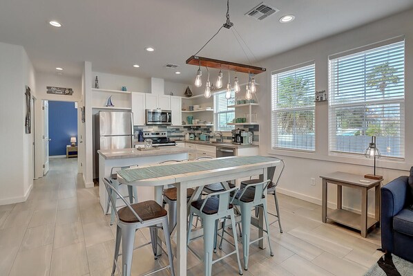 Fridge, microwave, oven, stovetop - Beautiful home located in the heart of Old Town Port A!  Community Pool! (Port Aransas)