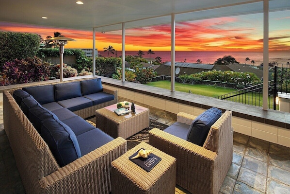 Terrace/patio - Hale Luco Panoramic Coastline View By Suite Paradise (Koloa)
