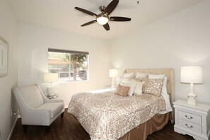 2 Schlafzimmer, Bügeleisen/Bügelbrett, kostenloses WLAN, Bettwäsche