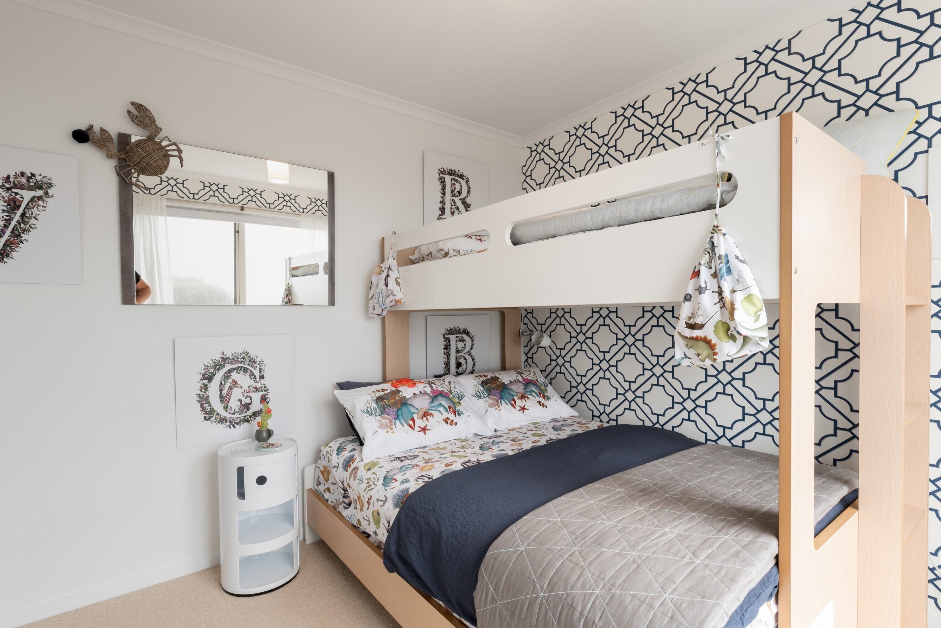 Mima's Nest: Beauty and The Beach