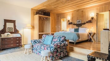 Deluxe Studio | 1 bedroom, Egyptian cotton sheets, premium bedding, memory foam beds