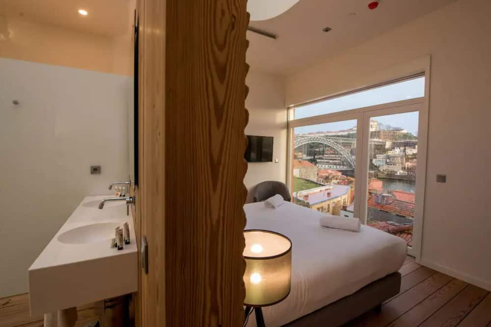 The Central House Porto Ribeira - Hostel
