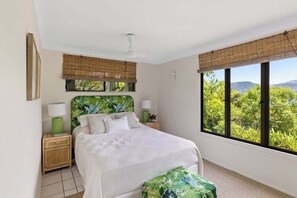 3 bedrooms, desk, iron/ironing board, WiFi