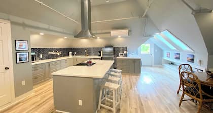 Channel View Residence at the Dygert House