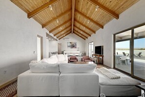 TV connectée, chaîne hi-fi