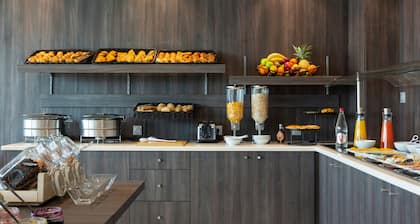 Hôtel Roi Soleil Prestige Plaisir - St Quentin
