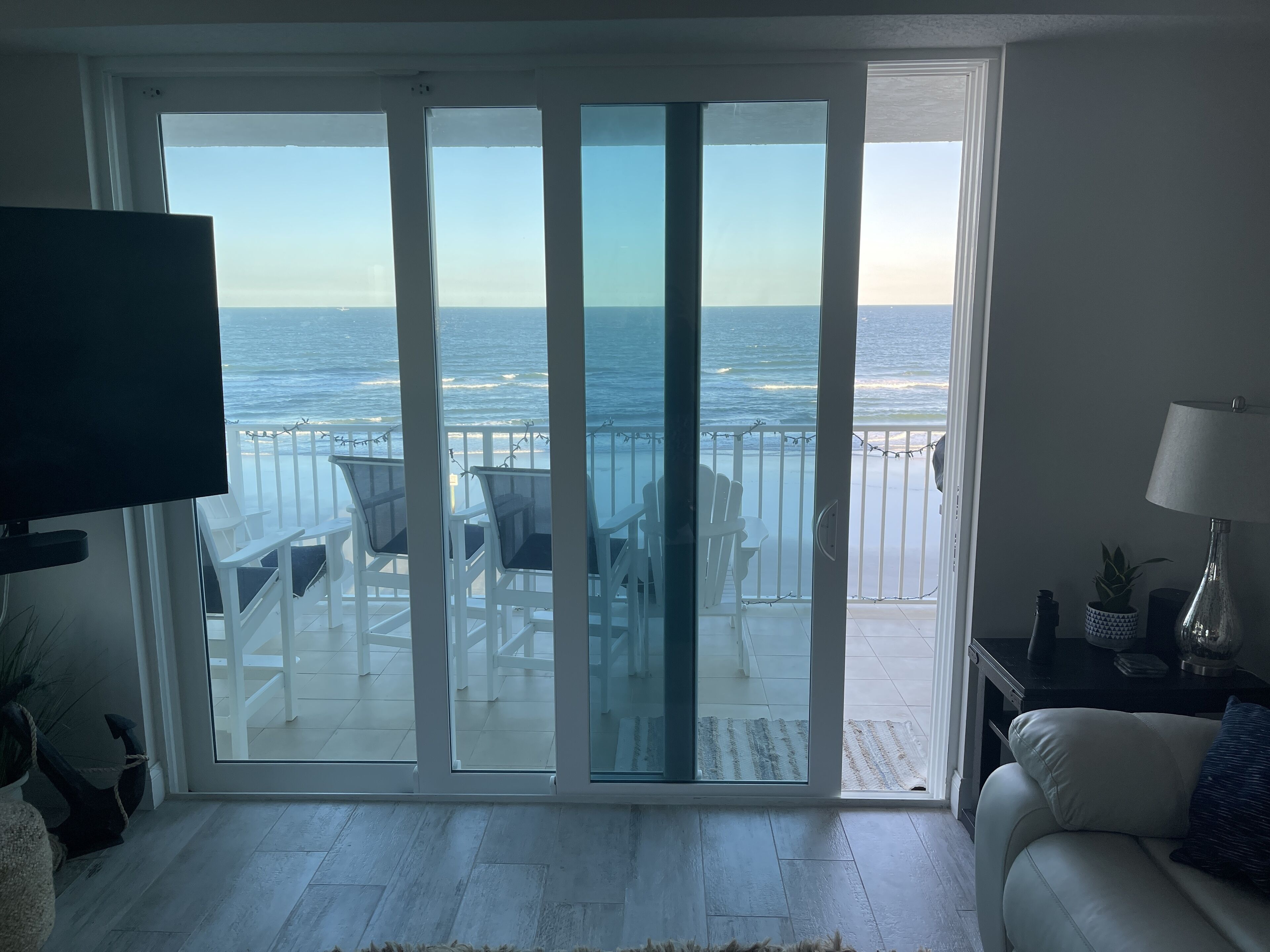 New Aruba Condo Daytona Beach Shores POOL IS OPEN!