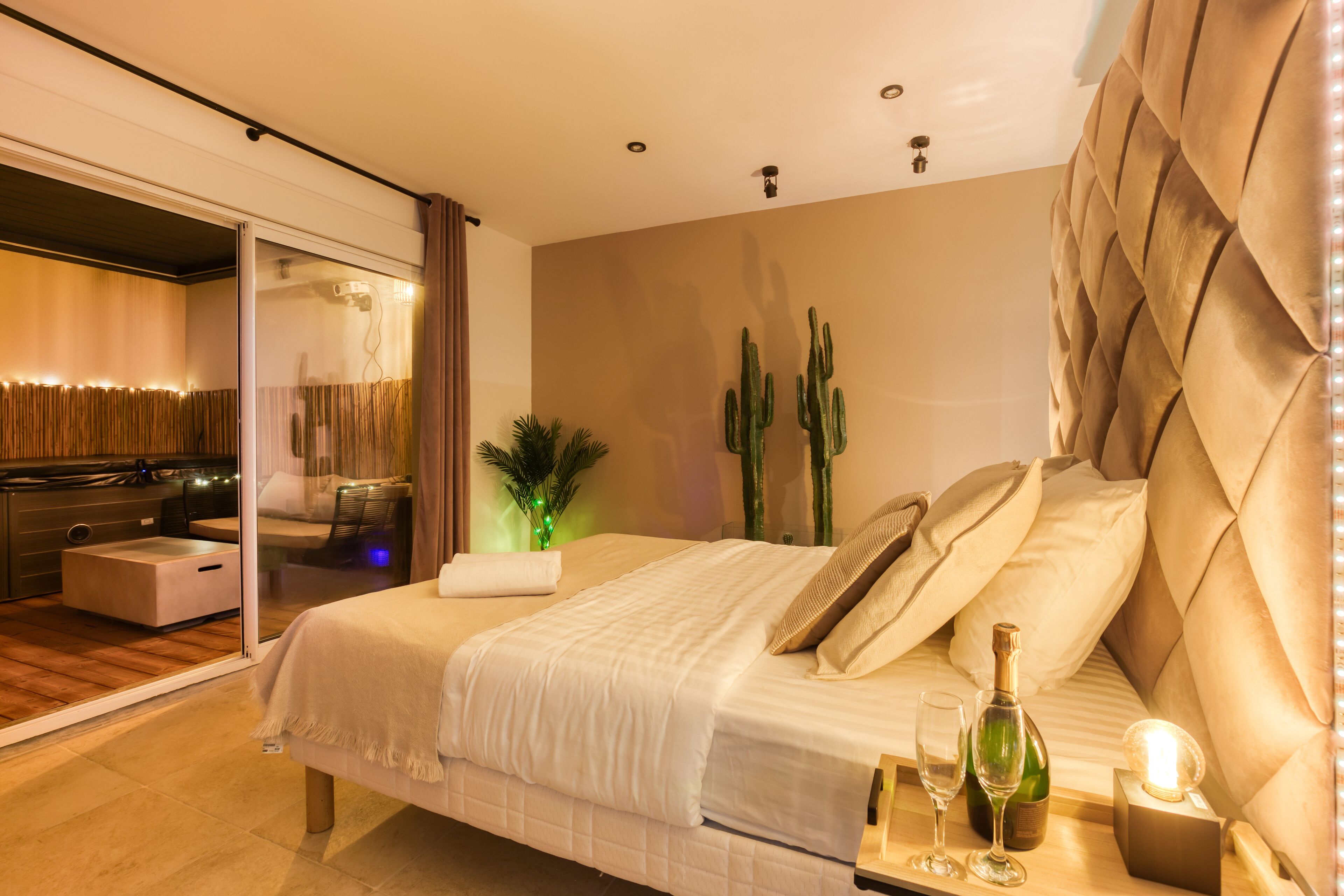 旅行婴儿床、免费 WiFi、轮椅无障碍