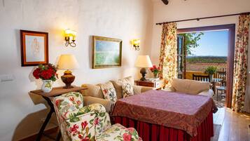 5 Schlafzimmer, Bügeleisen/Bügelbrett, Reisekinderbett, WLAN