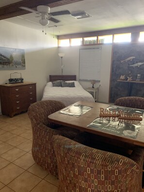 1 bedroom, WiFi, bed sheets, wheelchair access