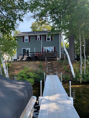 Exterior - Sunset View Lake Front Living with Dock & Boat Ramp on Lake Winnisquam (Belmont)