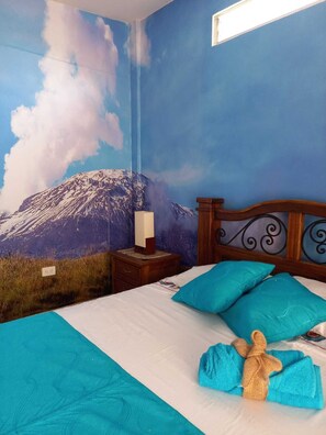 6 bedrooms, free WiFi, bed sheets, wheelchair access