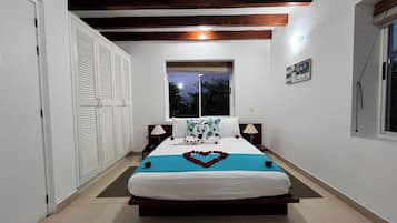 Kamar Double Tradisional | Brankas, kedap suara, Wi-Fi gratis, dan seprai linen