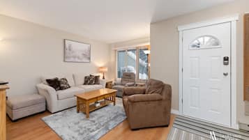 Smart TV, DVD player, books