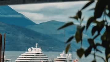 Televisión LED 23 pulgadas con canales de televisión por cable