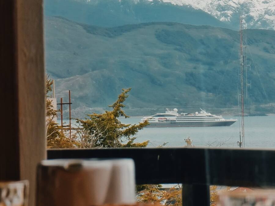 Tägliches inbegriffenes großes Frühstück