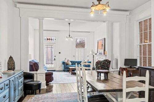 Beautiful and spacious 3BR historic home centrally located in downtown, Madison.