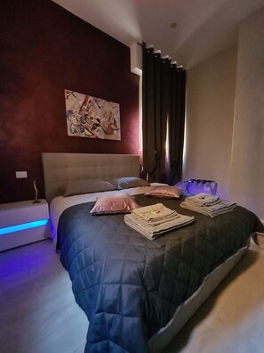 1 camera, ferro/asse da stiro, Wi-Fi gratuito, lenzuola
