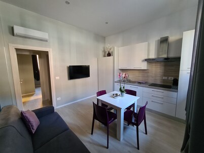 Independent apartment in the heart of the city