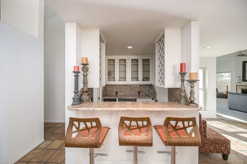 Right At Home- Midland Patio Home with Hot Tub and multiple outdoor spaces 