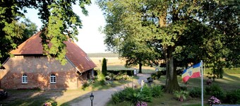 Old forester's lodge in a fantastic location in the middle of the forest