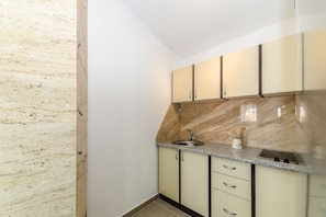 Exclusive-Apartment | Eigene Küche | Ofen, Herdplatte, Geschirrspüler, Grillplatte