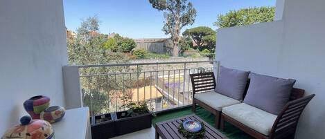 Apartment | Balcony
