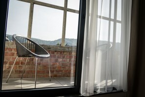 Egyptian cotton sheets, premium bedding, down duvets