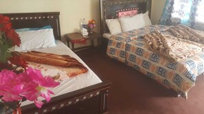 Iron/ironing board - Kashmir Inn Guest House (Swat)