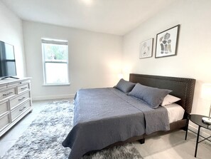 4 Schlafzimmer, Reisekinderbett, kostenloses WLAN, Bettwäsche