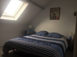2 Schlafzimmer, Bügeleisen/Bügelbrett, Reisekinderbett, WLAN