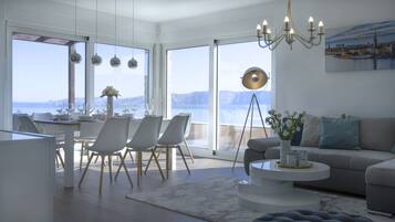 Premium Apartment | Living area