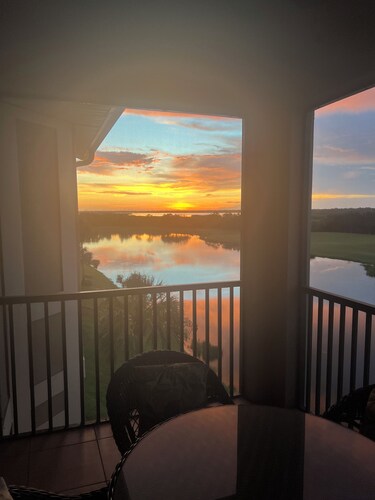 TOP FLOOR CORNER CONDO