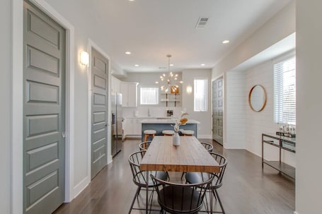 Dining. Modern Luxe Escape | Rooftop Views | Near Downtown